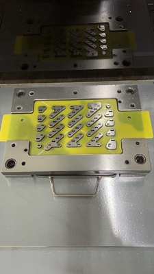 Machine de perforation pneumatique de panneau de séparation de PCB CWPE