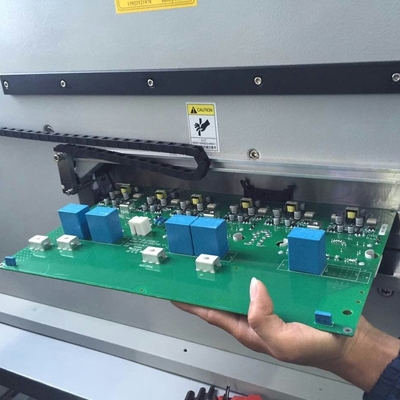Machine de découpe de PCB pneumatique professionnelle avec fonction de contrecoupe de capacité SMTfly-480J
