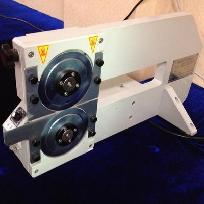 Séparateur de circuits imprimés Mahine moteurisé V-Groove Pcb Depaneler avec lames circulaires