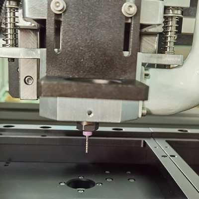Machine de routage de PCB pour joints de fraisage FR4/CEM/MCPCB