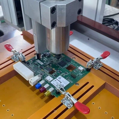 Machine de routeur de bureau PCB avec une programmation facile et une grande précision