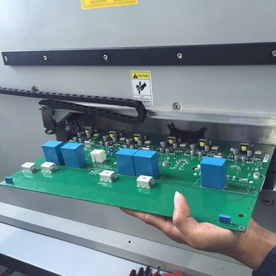 Machine à découper en V avec acier à grande vitesse