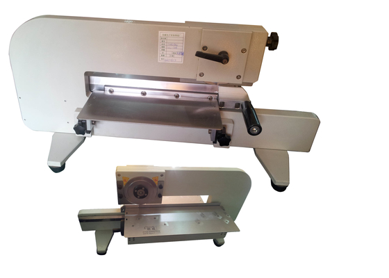 Facile à utiliser Machine de coupe de séparateur de PCB motorisé 330mm Fr4 poussée à la main