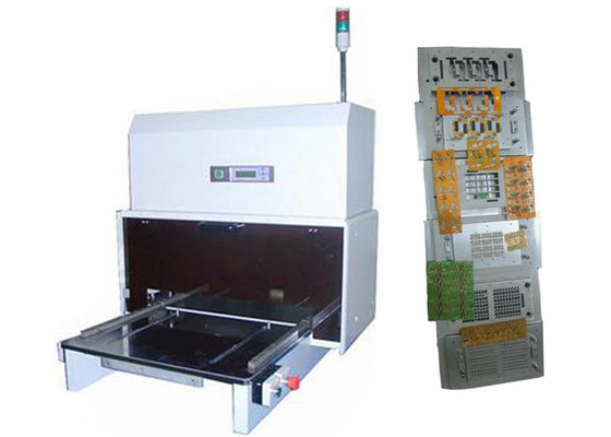 0.08MM Écran LCD épais CNC Pneumatiquement machine de perforation de PCB