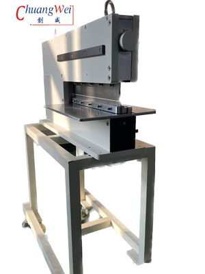 Machine de séparation de PCB MCPCB avec ingénieurs disponibles pour le service et la formation à l'étranger