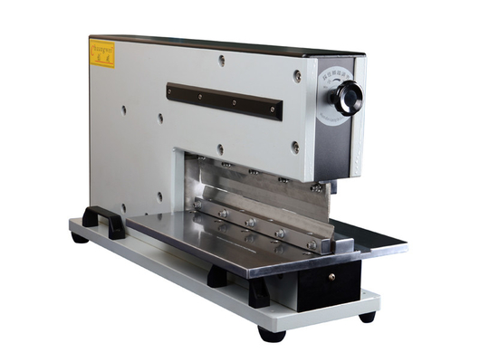 Machine de découpe de PCB V avec taille compacte de 620*230*400mm pour une solution d'économie d'espace