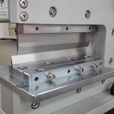 Machine automatique de découpe de PCB V pour un dépannage sans effort et cohérent