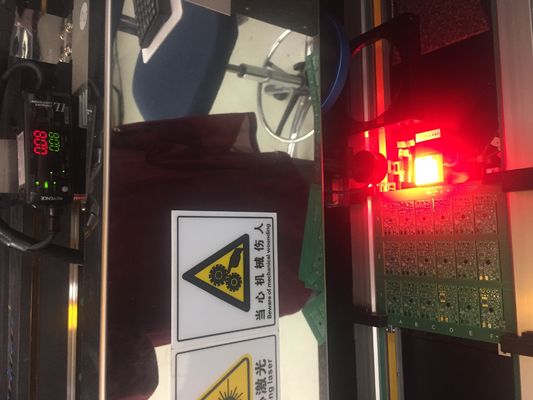 effort stationnaire intégré de machine de laser Depaneling de 18W 355nm SMT libre