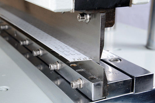 pression multicouche en acier à grande vitesse de travail de la machine 0.7Mpa de la carte PCB 220V