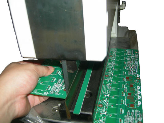 Coupure de la machine standard stricte de carte électronique de 270mm